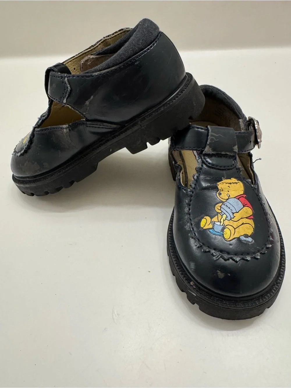 Winnie-the-Pooh please see